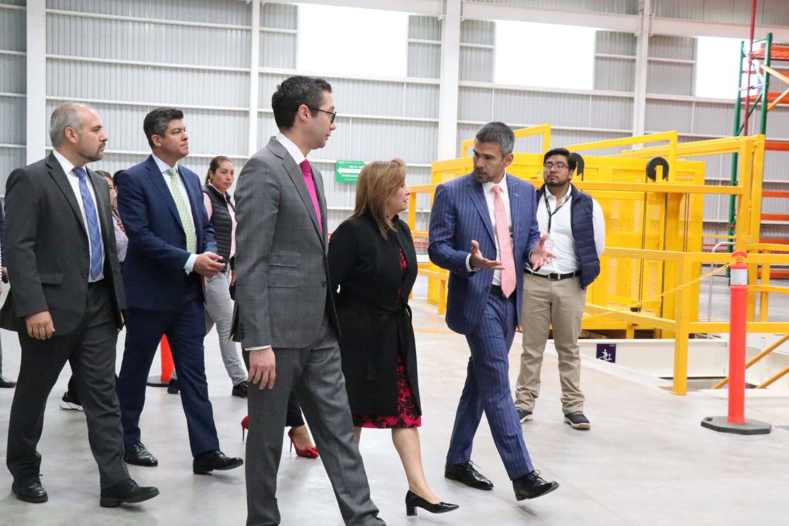 Schneider Electric En M Xico Expansi N De La Planta En Tlaxcala